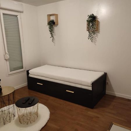Chaleureux Studio Kais Apartment บรง ภายนอก รูปภาพ
