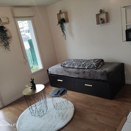 Chaleureux Studio Kais Apartment บรง ภายนอก รูปภาพ